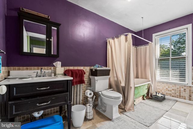 49 UNION ST, Mount Holly, NJ 08060