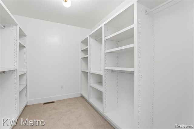 207 S Wilson Avenue, Royal Oak, MI 48067