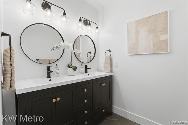207 S Wilson Avenue, Royal Oak, MI 48067