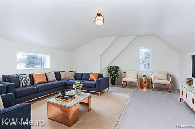 207 S Wilson Avenue, Royal Oak, MI 48067