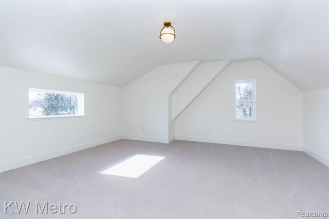 207 S Wilson Avenue, Royal Oak, MI 48067
