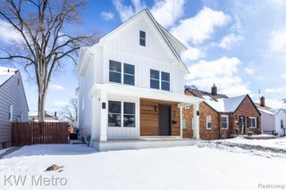 207 S Wilson Avenue, Royal Oak, MI 48067