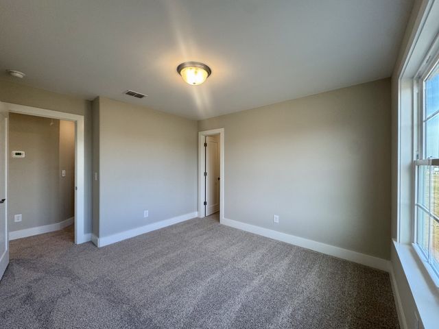 5609 Sinclair St, Murfreesboro, TN 37127