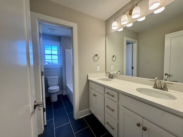 5609 Sinclair St, Murfreesboro, TN 37127