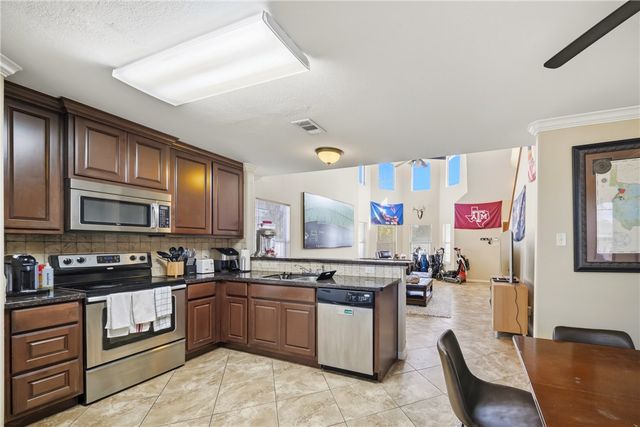 1711 Boardwalk Court, College Station, TX 77840