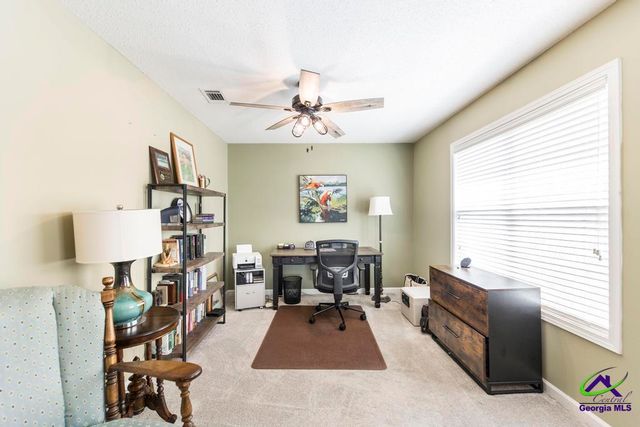 121 Elizabeth Drive, Byron, GA 31008