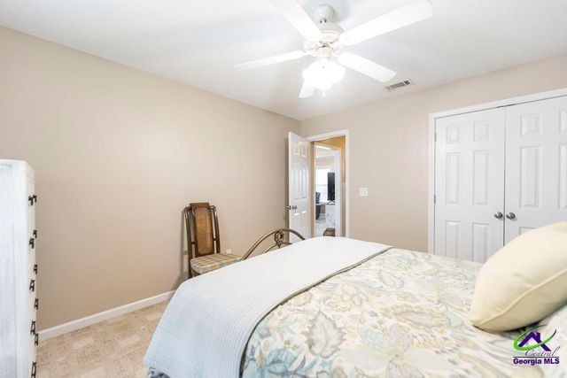 121 Elizabeth Drive, Byron, GA 31008