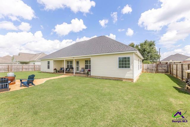 121 Elizabeth Drive, Byron, GA 31008