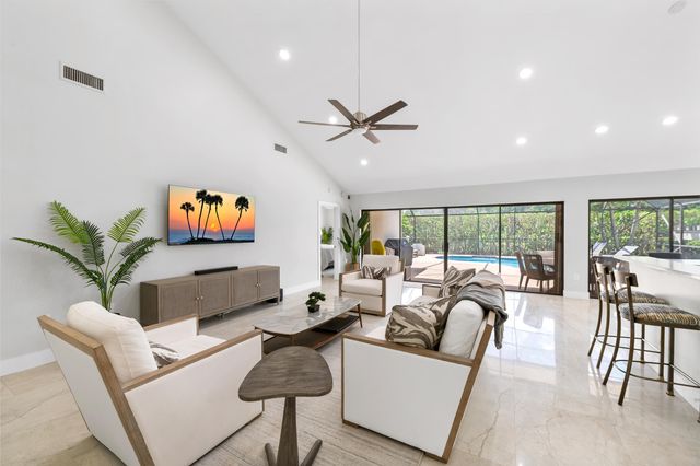 2505 Iroquois Circle, West Palm Beach, FL 33409