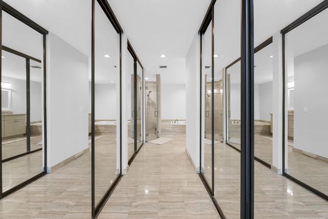 2505 Iroquois Circle, West Palm Beach, FL 33409