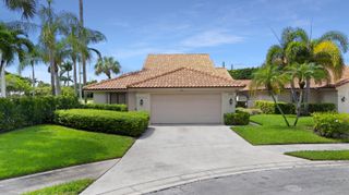 2505 Iroquois Circle, West Palm Beach, FL 33409