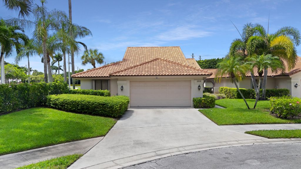 2505 Iroquois Circle, West Palm Beach, FL 33409