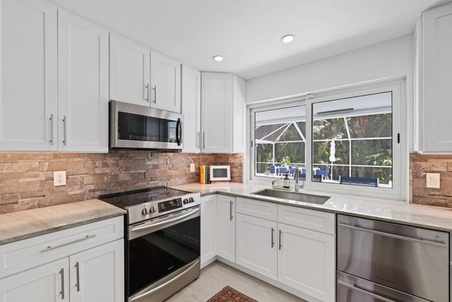2920 NE 52nd Street, Fort Lauderdale, FL 33308
