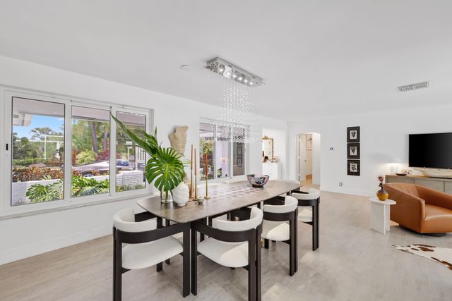 2920 NE 52nd Street, Fort Lauderdale, FL 33308