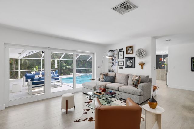 2920 NE 52nd Street, Fort Lauderdale, FL 33308
