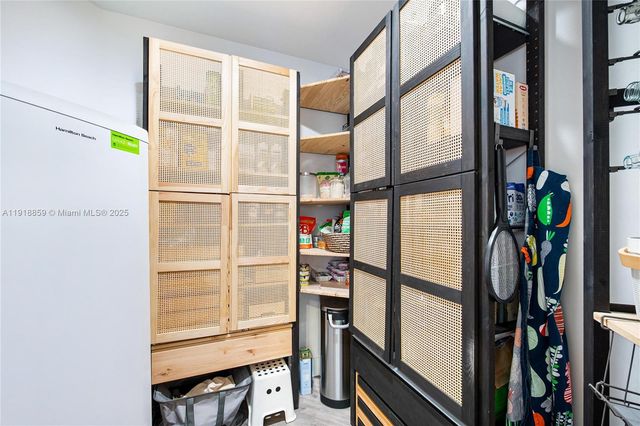 7202 SW 123rd Pl, Miami, FL 33183