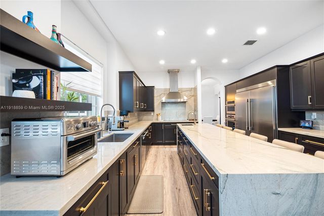 7202 SW 123rd Pl, Miami, FL 33183