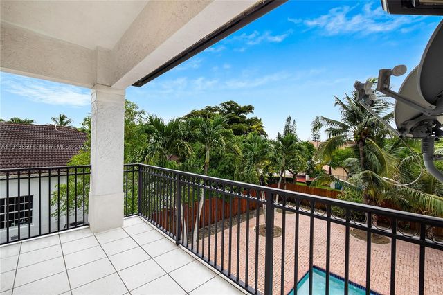 7202 SW 123rd Pl, Miami, FL 33183