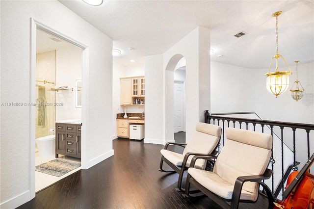 7202 SW 123rd Pl, Miami, FL 33183