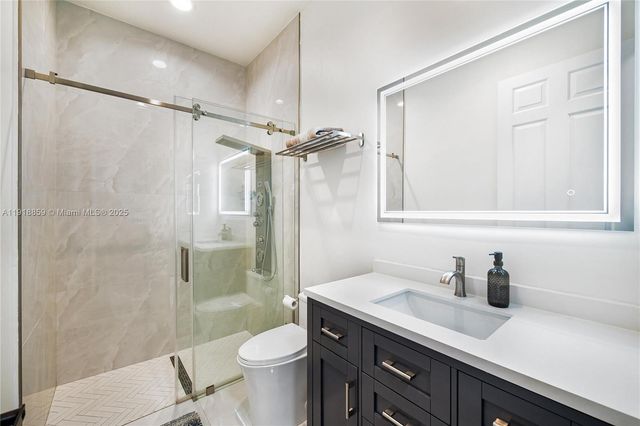 7202 SW 123rd Pl, Miami, FL 33183