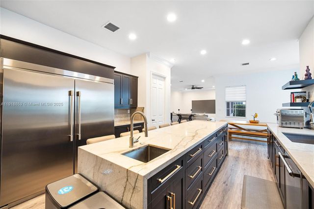 7202 SW 123rd Pl, Miami, FL 33183