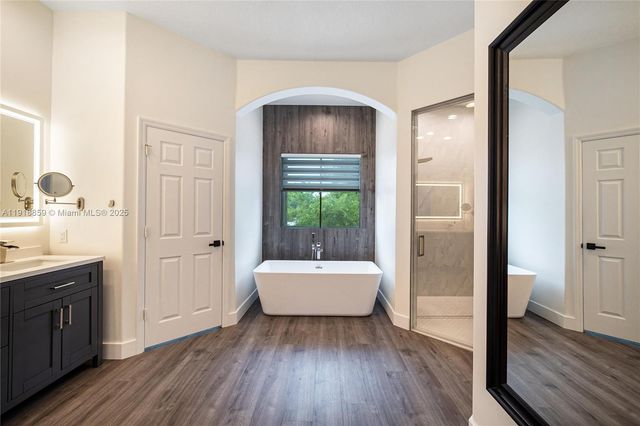 7202 SW 123rd Pl, Miami, FL 33183