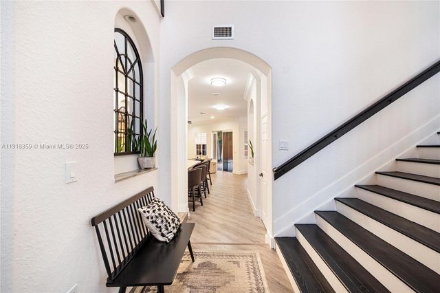 7202 SW 123rd Pl, Miami, FL 33183