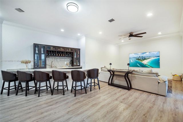 7202 SW 123rd Pl, Miami, FL 33183