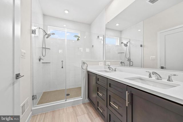 4613 QUINNS MILL WAY, Chantilly, VA 20151