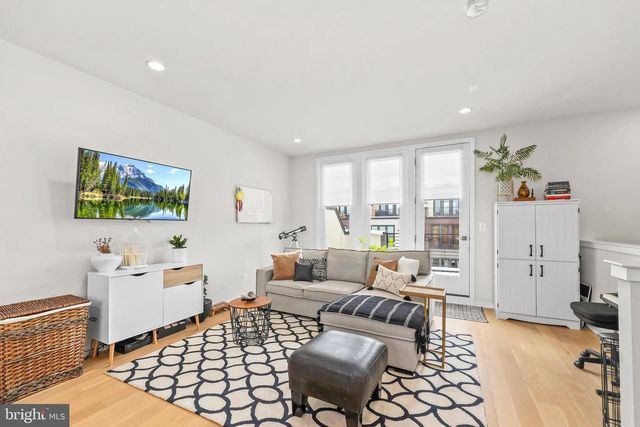 4613 QUINNS MILL WAY, Chantilly, VA 20151