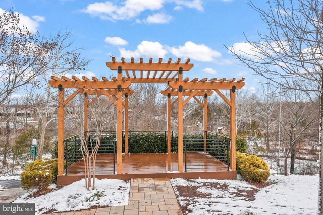 4613 QUINNS MILL WAY, Chantilly, VA 20151