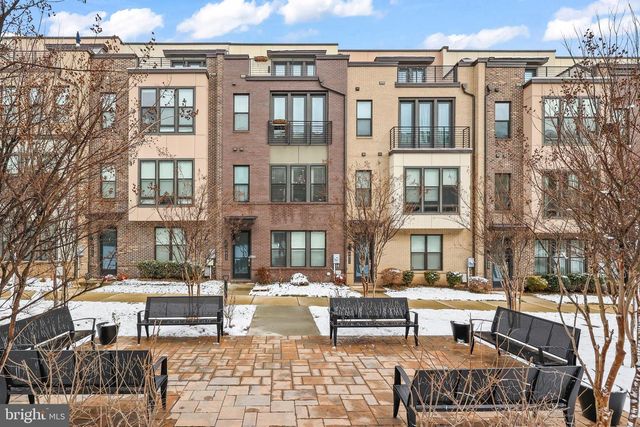 4613 QUINNS MILL WAY, Chantilly, VA 20151