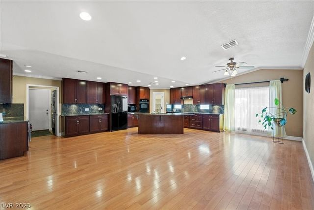 1512 Padova Drive, Las Vegas, NV 89117