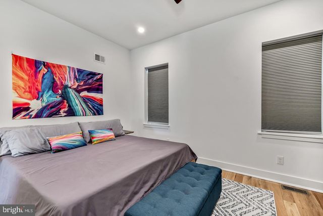 1718 S 18TH ST, Philadelphia, PA 19145