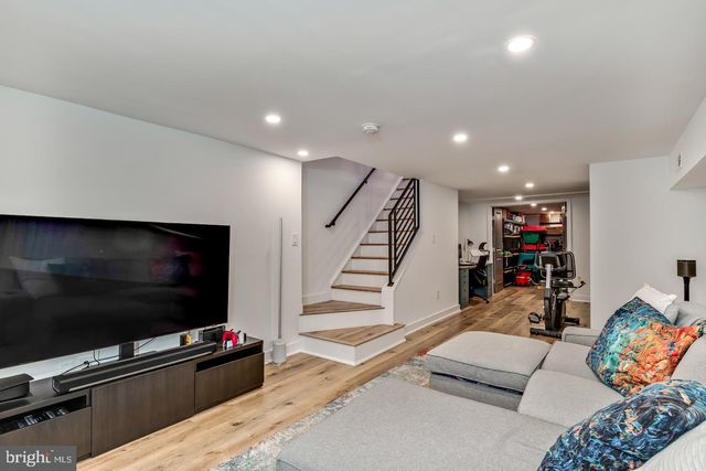 1718 S 18TH ST, Philadelphia, PA 19145