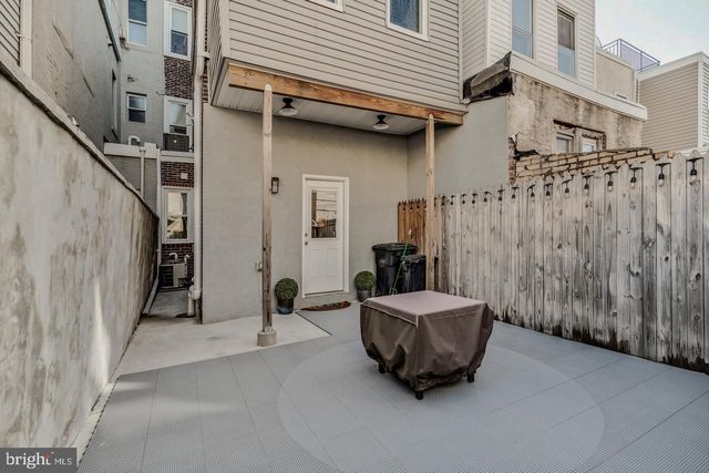 1718 S 18TH ST, Philadelphia, PA 19145