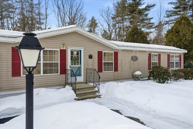 5 Pamela Drive, Hopkinton, NH 03229