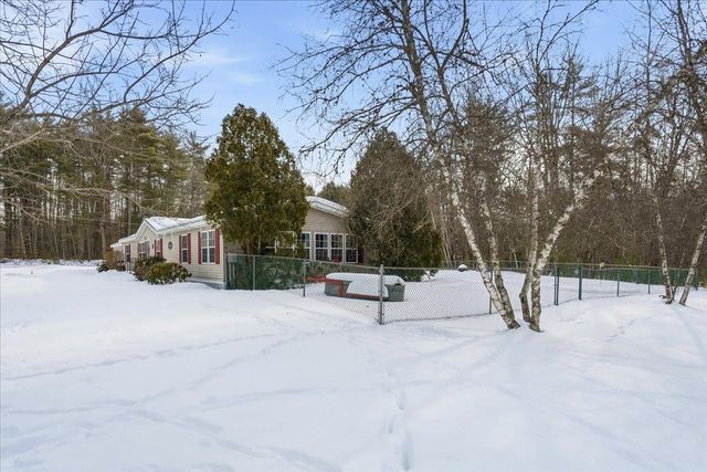 5 Pamela Drive, Hopkinton, NH 03229
