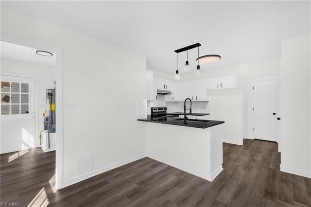 7018 Chaftain Place, Greensboro, NC 27410