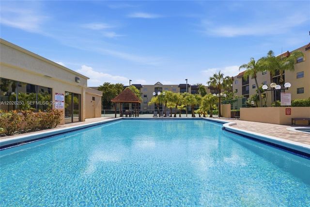 10451 W Broward Boulevard 209, Plantation, FL 33324