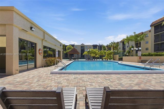 10451 W Broward Boulevard 209, Plantation, FL 33324