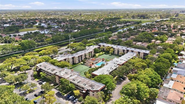 10451 W Broward Boulevard 209, Plantation, FL 33324
