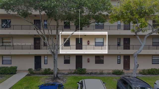 10451 W Broward Boulevard 209, Plantation, FL 33324