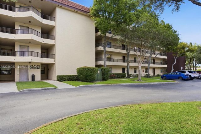10451 W Broward Boulevard 209, Plantation, FL 33324