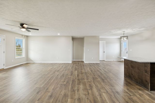 2623 Oak Knob Rd, Lafayette, TN 37083