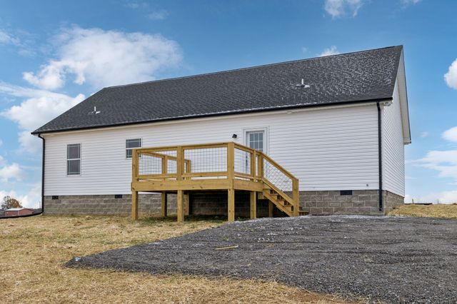 2623 Oak Knob Rd, Lafayette, TN 37083