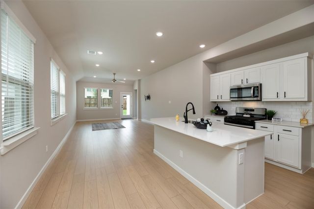 222 Goosewood Drive, Princeton, TX 75071