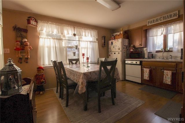 511 South Academy, Ridgeway, NY 14103