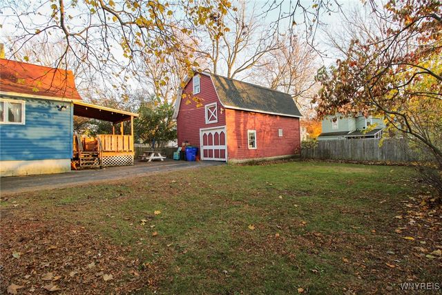 511 South Academy, Ridgeway, NY 14103