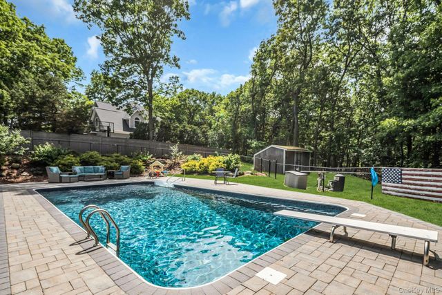 240 Kohr Road, Kings Park, NY 11754